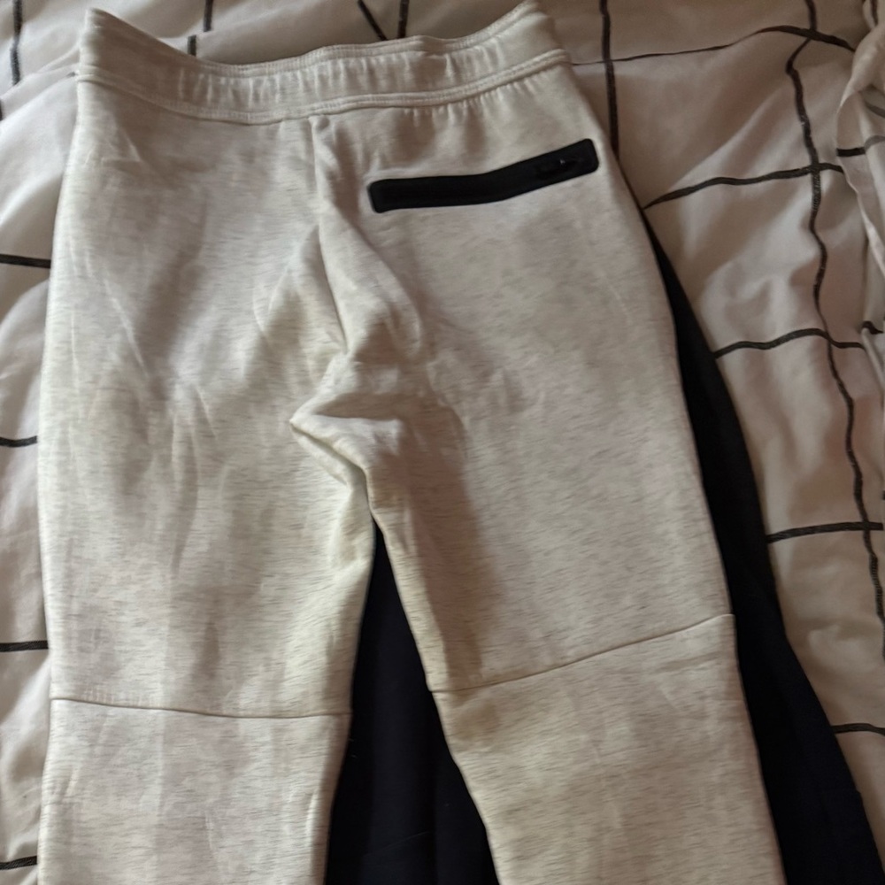 American Eagle Outfitters Heather Gray and Black Joggers